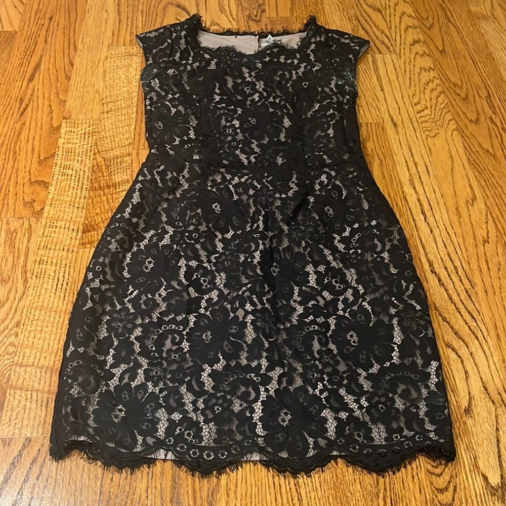 Joie Woman’s Black Lace Dress Size XS